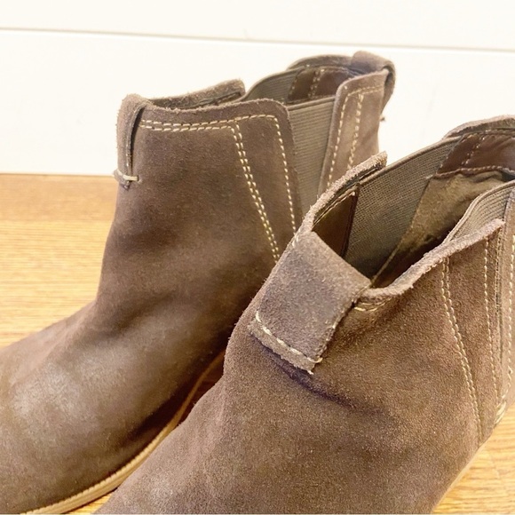 Clarks | Women's Brown Maypearl Daisy Suede Ankle Bootie Size 9 - Picture 9 of 12